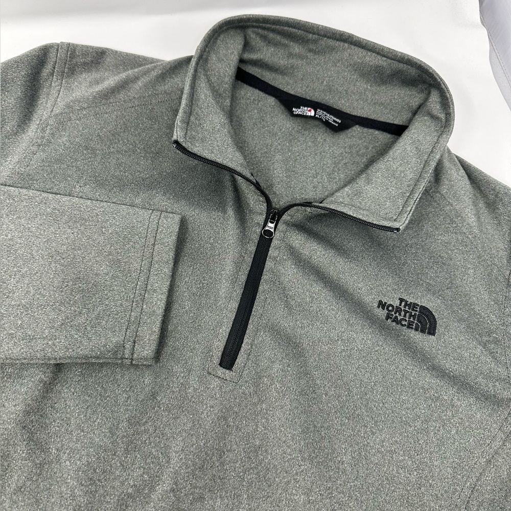 The North Face Tech Glacier 1/4 Zip Pullover Sz XL Gray Sweatshirt Women's T8